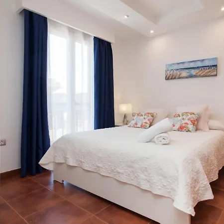 Villa Emma Private Pool Wifi Fibra Minigolf
