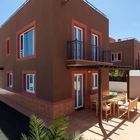 Emma Private Pool Wifi Fibra Minigolf Villa Corralejo